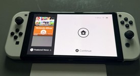 Mint
													Nintendo Switch - OLED - White, 64 GB, photo 1 of 11