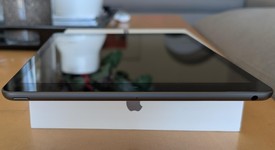 Mint
													Apple iPad 9th Gen - Wi-Fi, Gray, 64 GB, A2602, photo 5 of 8