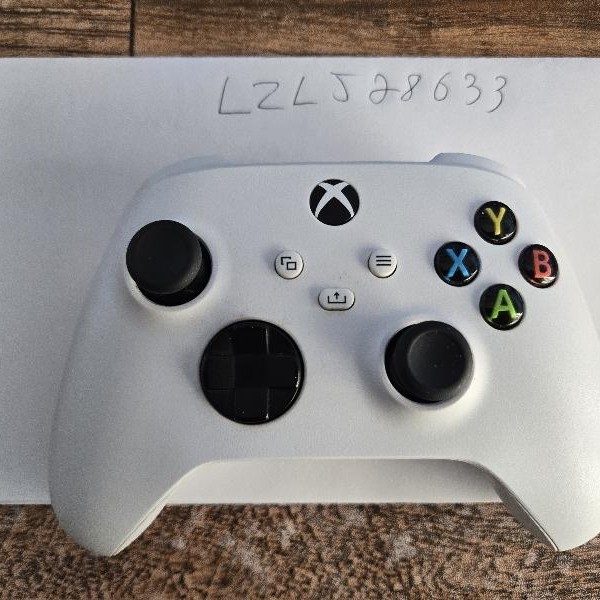 Xbox Wireless Controller (2020) - White