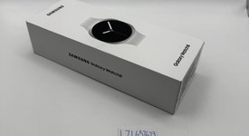 New
													Samsung Galaxy Watch8 - Unlocked, Silver, SM-L325, 40mm, photo 2 of 3