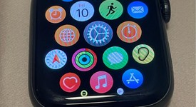 Good
													Apple Watch SE 1st Gen 44mm - Gray, A2352 - GPS, Aluminum, photo 5 of 7