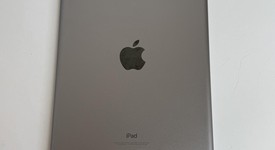 Good
													Apple iPad 6th Gen - Unlocked, Gray, 32 GB, A1954, photo 3 of 7