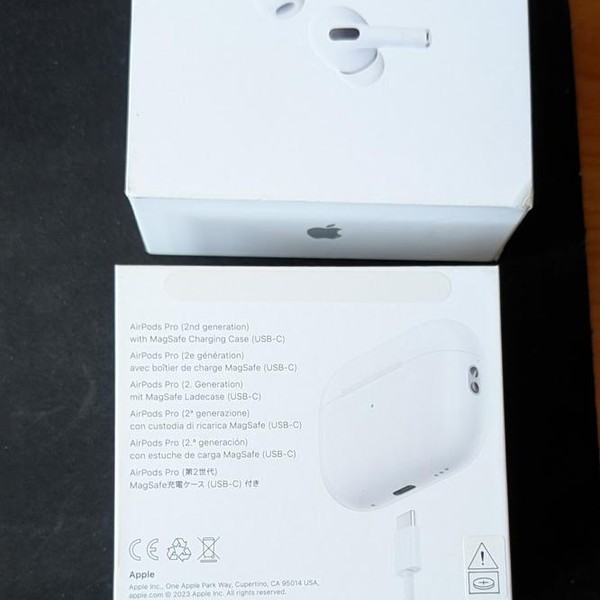 Apple AirPods Pro 2 - USB-C