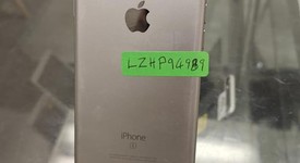 Good
													Apple iPhone 6S - Unlocked, Silver, 32 GB, A1633, photo 3 of 6