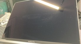Good
													MacBook Pro 2018 (With Touch Bar) - 13" - I7, Gray, 512 GB, 16 GB, photo 3 of 14
