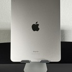 Mint Apple iPad Air 11 inch (M2) 2024 - Wi-Fi, 256 GB, Starlight, A2902