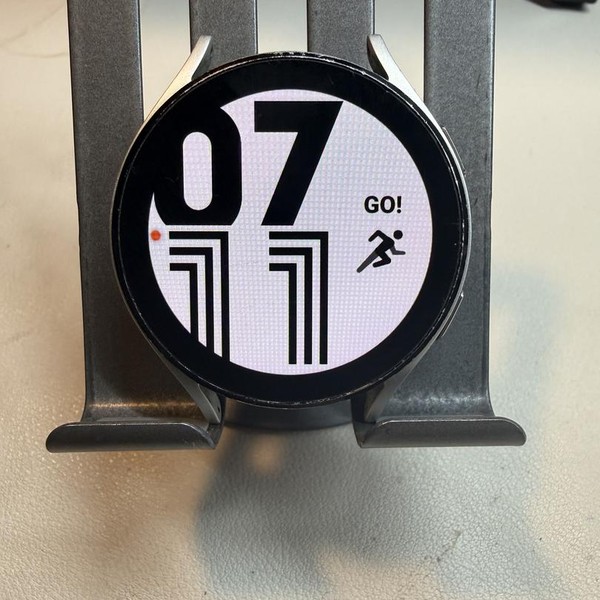 Samsung Galaxy Watch4 - Unlocked, Silver, 44mm