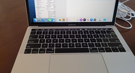 Good
													MacBook Pro 2018 (With Touch Bar) - 13" - I5, Silver, 512 GB, 8 GB, photo 3 of 9