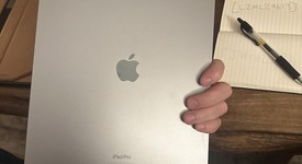 Good
													Apple iPad Pro 12.9" 6th Gen 2022 - Wi-Fi, Silver, 256 GB, photo 2 of 7