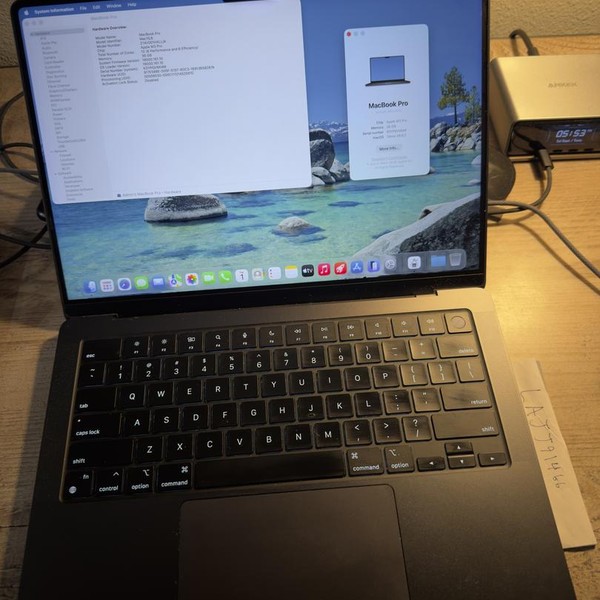 macbook-pro-late-2023-m3-14-1tb-black-36gb-apple-m3-pro-12