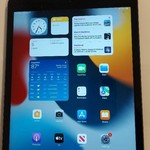 Good Apple iPad 8th Gen - Unlocked, 32 GB, Gray, A2428