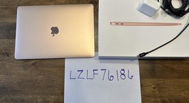 Good
													MacBook Air 2020 - 13" - I3, Gold, 256 GB, 8 GB, photo 1 of 5