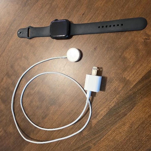 Apple Watch Series 9 45mm - Midnight, A2980 - GPS, Aluminum