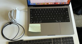 Mint
													MacBook Pro 2021 - 14" - Apple M1 Pro 10-core, Gray, 512 GB, 16 GB, photo 1 of 18
