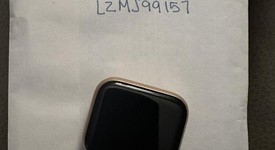 Mint
													Apple Watch SE 1st Gen 40mm - T-Mobile, Gold, A2353 - Cellular, Aluminum, photo 3 of 5