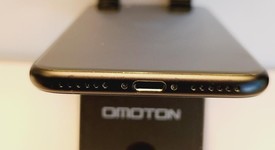 Good
													Apple iPhone SE 3rd Gen 2022 - Unlocked, Midnight, 128 GB, A2595, photo 3 of 7