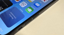 Good
													Apple iPhone 12 - Unlocked, Black, 64 GB, A2172, photo 5 of 10