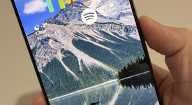 Mint
													Apple iPhone 16 Pro - Unlocked, Natural, 128 GB, A3083, photo 1 of 10