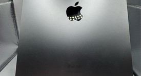 Mint
													Apple iPad Air 11" (M2) 2024 - Unlocked, Gray, 128 GB, A2903, photo 2 of 8