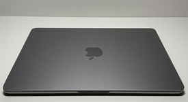 Good
													MacBook Air 2022 - 13" - Apple M2, Gray, 256 GB, 8 GB, photo 2 of 6