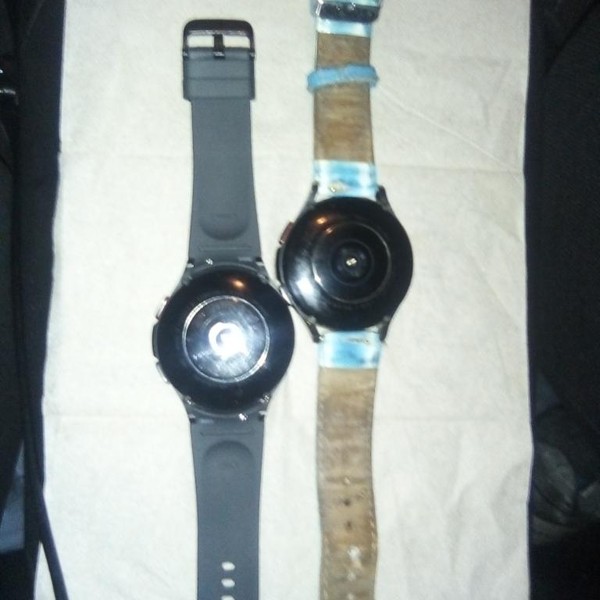 Samsung Galaxy Watch4 Classic - Wi-Fi, Black, 46mm