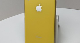 Good
													Apple iPhone Xr - Unlocked, Yellow, 64 GB, A1984, photo 4 of 6