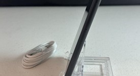 Mint
													Apple iPhone SE 3rd Gen 2022 - Unlocked, Midnight, 64 GB, A2595, photo 5 of 14