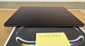 Mint
													Apple iPad Pro 13" (M4) 2024 - Wi-Fi, Black, 512 GB, 8 GB, A2925, Standard Glass, photo 5 of 9