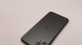 Good
													Apple iPhone 11 Pro Max - Unlocked, Gray, 64 GB, A2161, photo 2 of 4