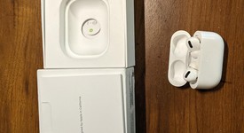 Used
													Apple AirPods Pro 1st Gen - MagSafe Case, photo 2 of 8