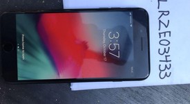 Good
													Apple iPhone 7 Plus - Verizon, Black, 32 GB, A1661, photo 3 of 5