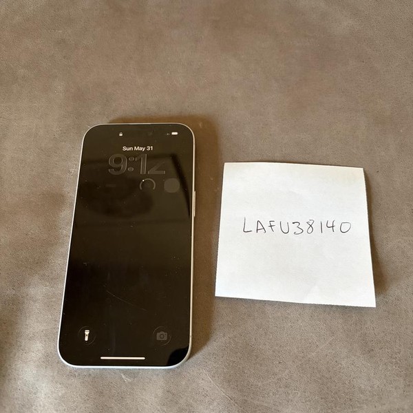Apple iPhone 16 - Unlocked, 256 GB, White, A3081