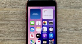 Mint
													Apple iPhone SE 3rd Gen 2022 - Unlocked, Red, 128 GB, A2595, photo 2 of 9