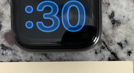 Mint
													Apple Watch Series 5 44mm - Gray, A2093 - GPS, Aluminum, photo 5 of 10