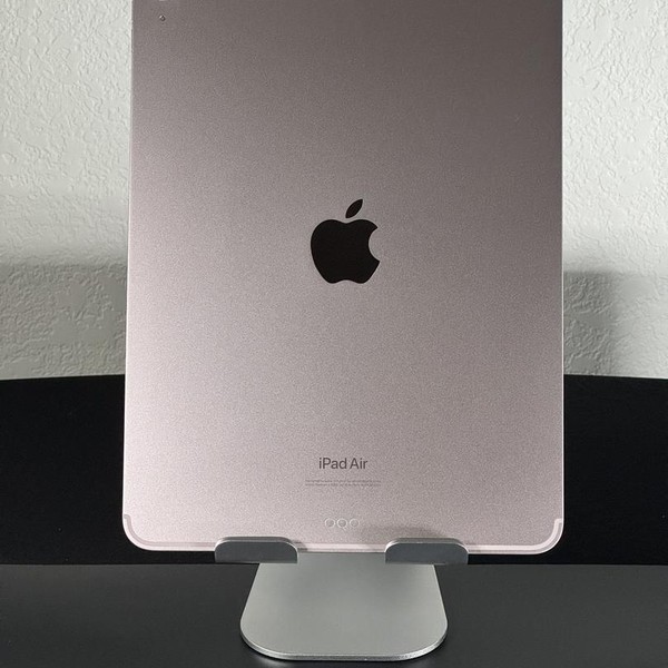 Apple iPad Air (5th Gen) - Unlocked, 64 GB, Pink, A2589