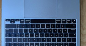 Mint
													MacBook Air 2022 - 13" - Apple M2, Silver, 256 GB, 8 GB, photo 3 of 9