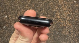 Good
													Apple Watch SE 2nd Gen 44mm - Midnight, A2723 - GPS, Aluminum, photo 5 of 6