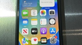 Good
													Apple iPhone SE 3rd Gen 2022 - Unlocked, Midnight, 256 GB, A2595, photo 4 of 9
