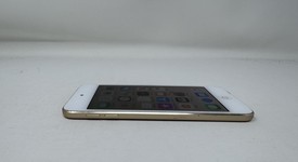 Good
													Apple iPod Touch 6th Gen - Wi-Fi, Gold, 128 GB, photo 5 of 6
