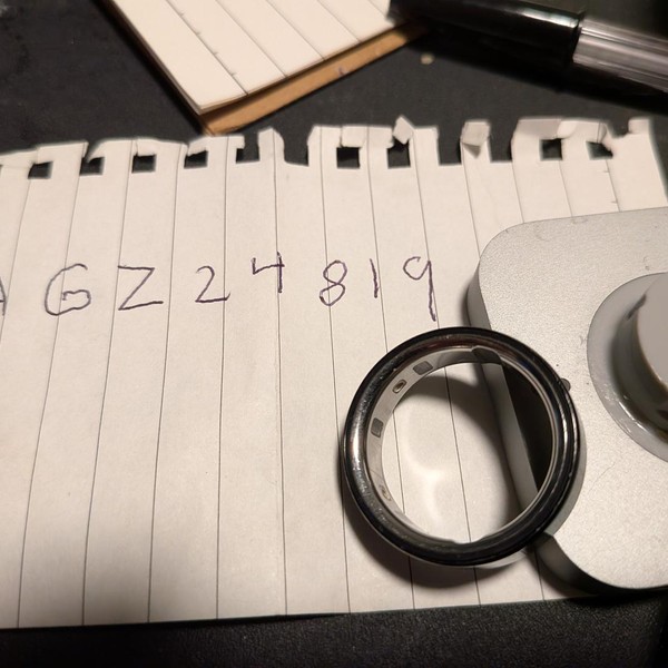 Oura Ring Gen 4 - Black, Size 13