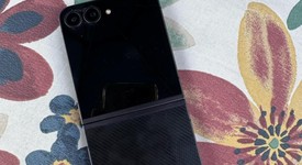 Good
													Samsung Galaxy Z Flip6 - Unlocked, Silver, 512 GB, 12 GB, SM-F741U1, photo 3 of 11