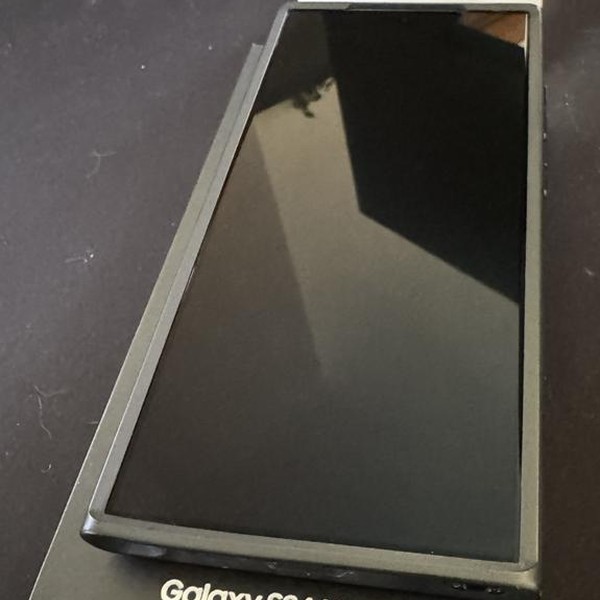 Samsung Galaxy S24 Ultra - Unlocked, 256 GB, Black, 12 GB, SM-S928U1