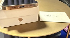 Mint
													Apple iPhone 16 Pro - Unlocked, Desert, 256 GB, A3083, photo 2 of 6