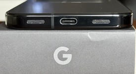 Good
													Google Pixel 10 Pro - Unlocked, Obsidian, 256 GB, G4QUR, photo 5 of 13