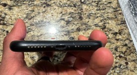 Good
													Apple iPhone Xr - Unlocked, Black, 64 GB, A1984, photo 4 of 8