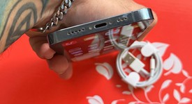 Good
													Apple iPhone 13 Pro - Unlocked, Sierra Blue, 256 GB, A2483, photo 5 of 7