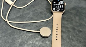 Mint
													Apple Watch Series 7 45mm - Starlight, A2474 - GPS, Aluminum, photo 2 of 6