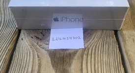 New
													Apple iPhone 6 - AT&T, Gray, 16 GB, A1549, photo 1 of 10