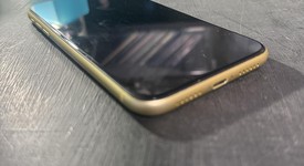 Good
													Apple iPhone 11 - Unlocked, Yellow, 64 GB, A2111, photo 3 of 6