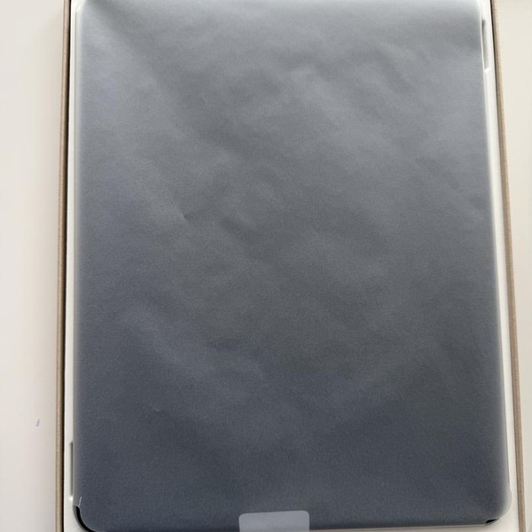 Apple iPad Pro 12.9 inch 6th Gen 2022 - Unlocked, 1 TB, Silver